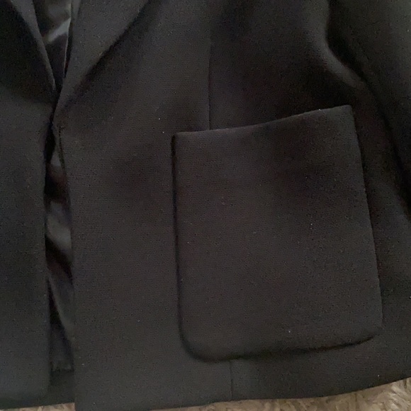 Black H&M blazer - Picture 3 of 4